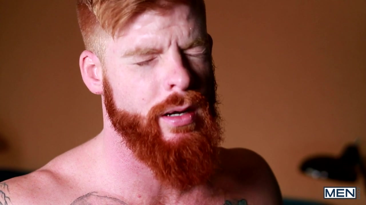 Bearded Str8 To Gay Performer Gets A Deep Blowjob ZzGAYS